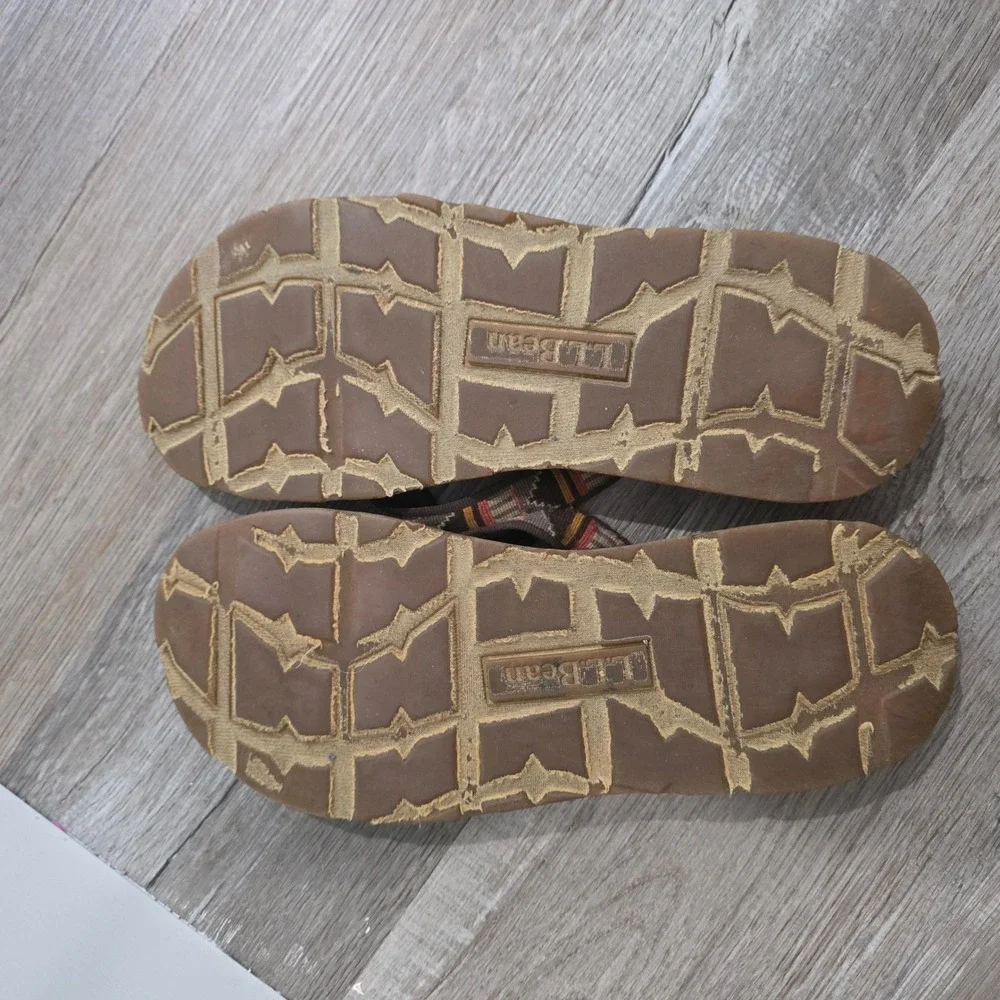 L.L. Bean bean flip